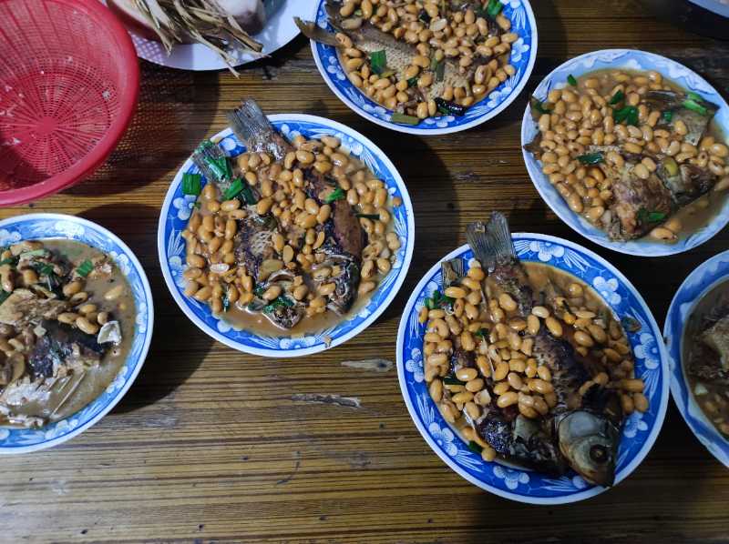 过年有鱼🐟，有肉🥩