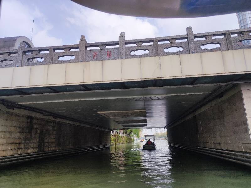 南通长桥坐游船才能看到的桥底画面