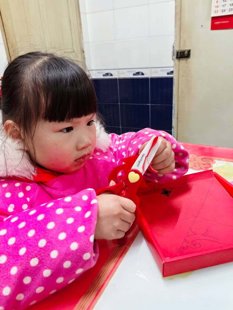 家有小女儿，最让我发愁的，就是她那脆弱的小心脏