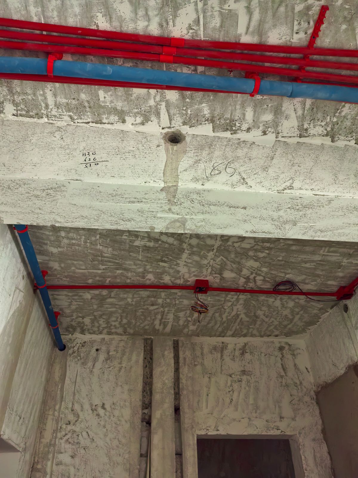 南通水清木华 82*-202 施工照片