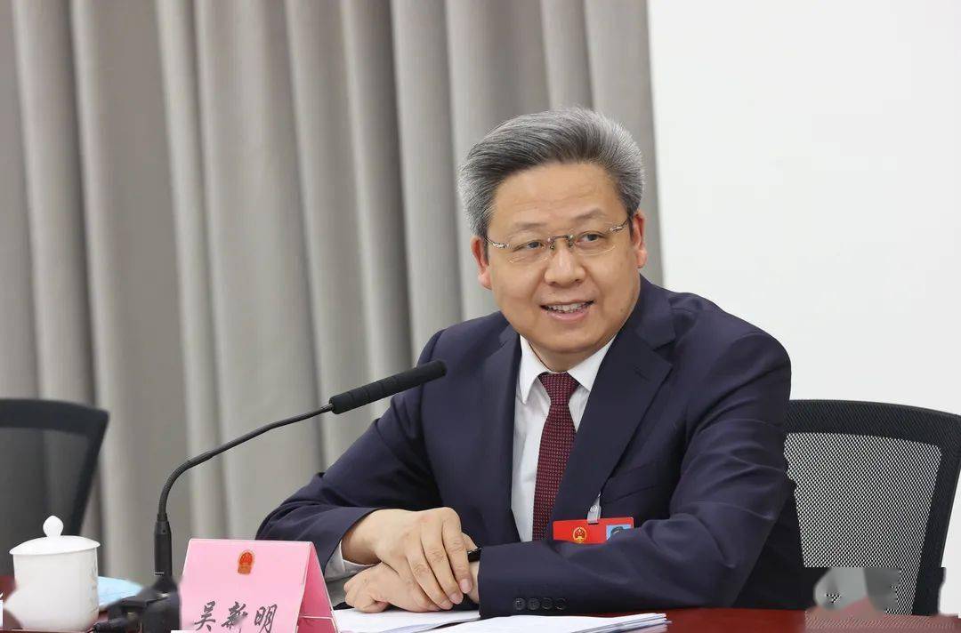 南通人可以不认识特朗普，但不能不认识吴新明