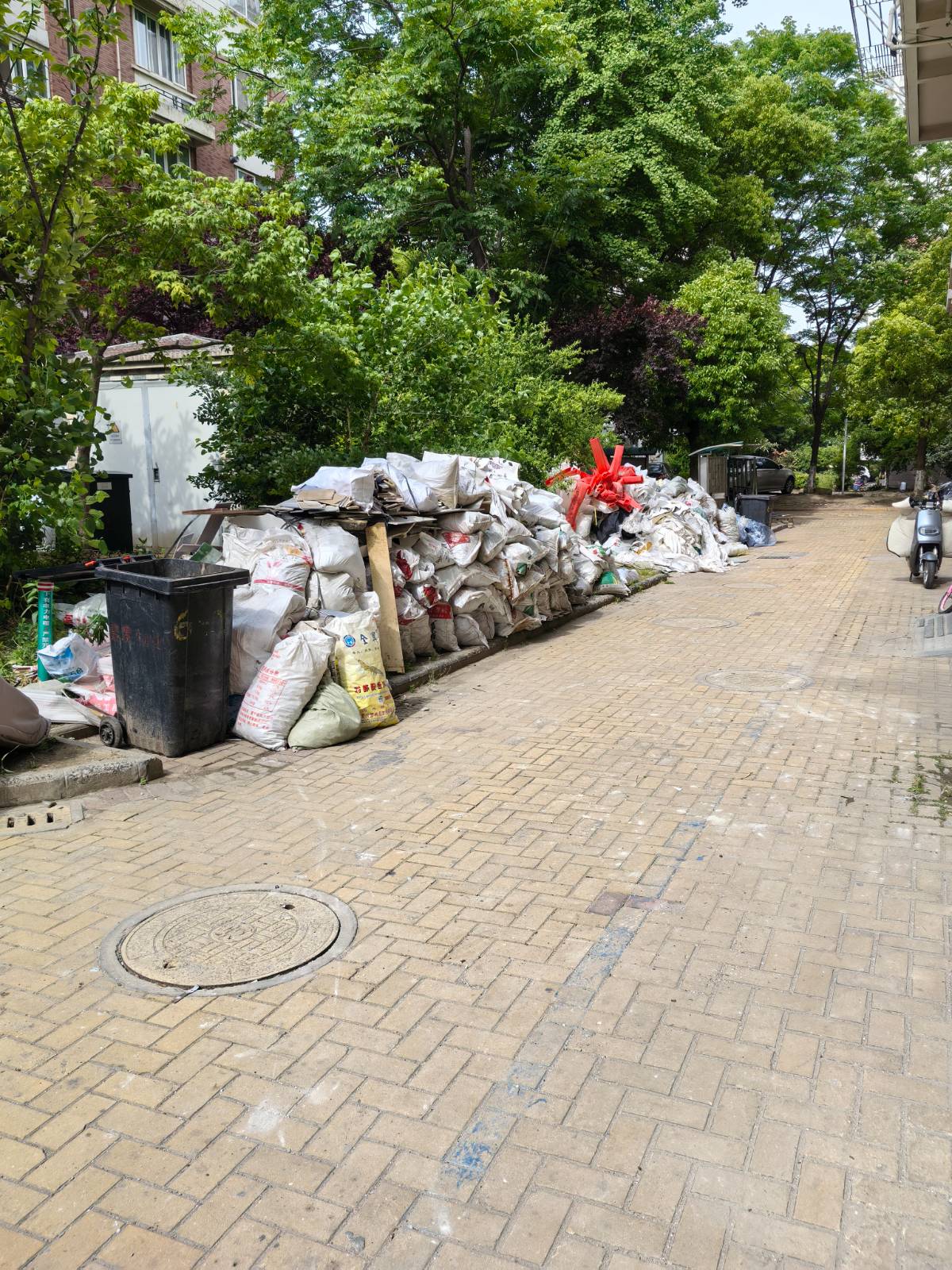 工友必看！建筑垃圾堆的“陷阱”