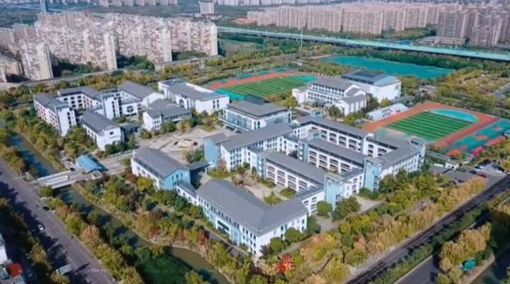 【通大附属初中】致初一新同学：七月，与美好不期而遇