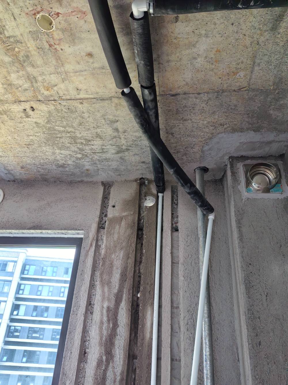 南通龙湖天璞 1*-701 施工照片