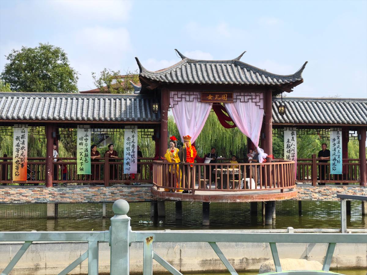 奇妙农场西游季:姐妹花的游戏与游乐狂欢全记录