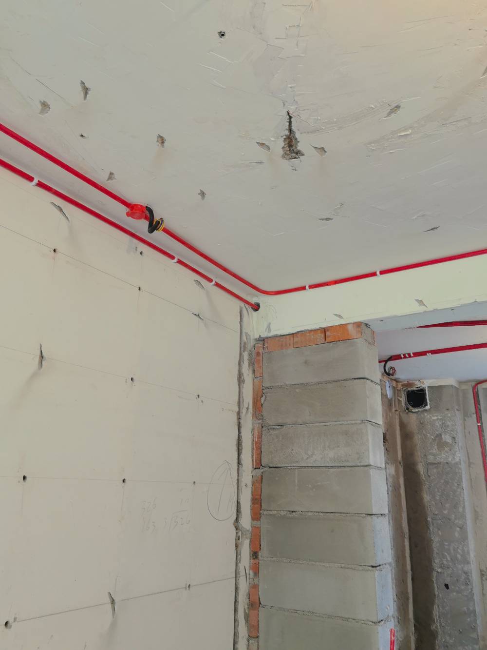 南通天安花园 2*-602 施工照片