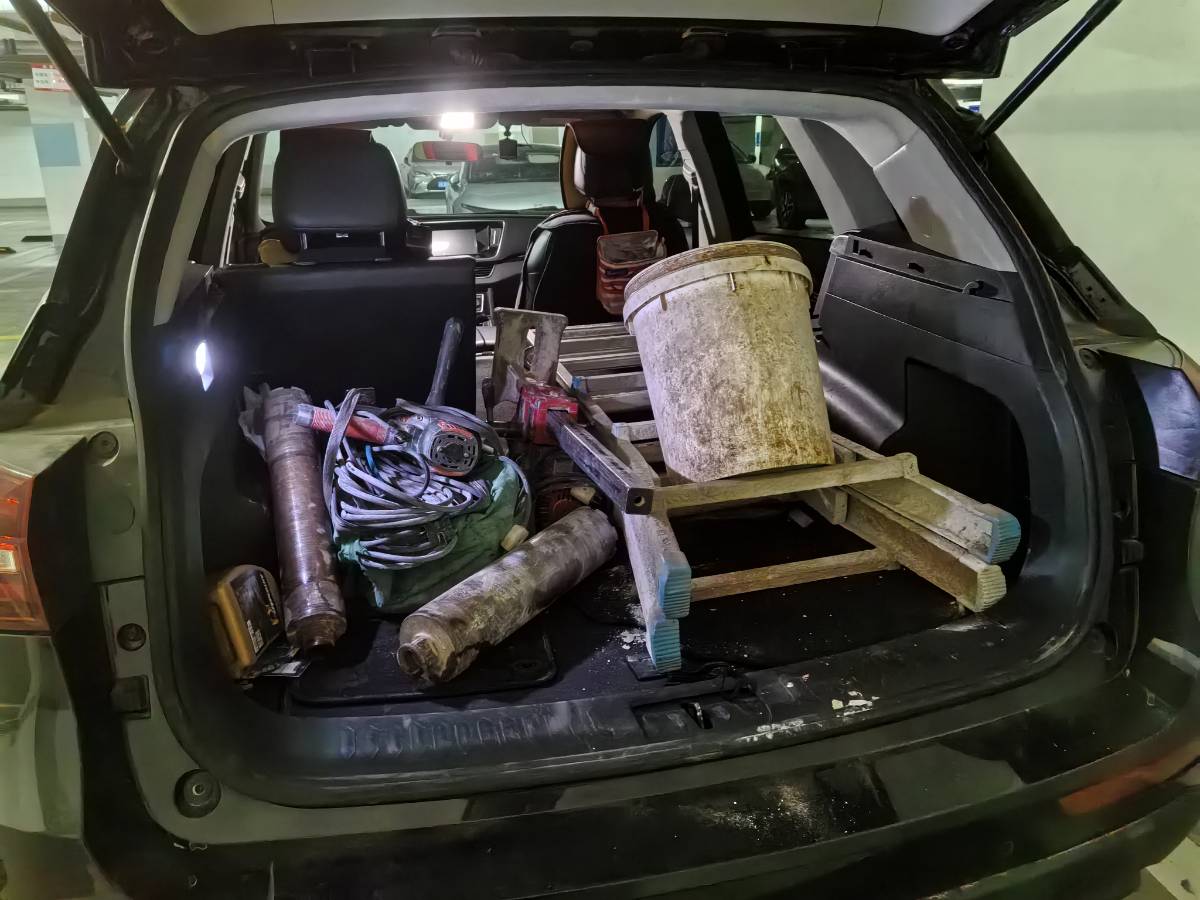 往返70公里跨区打洞记：为老板浴霸孔，忘带加接杆险翻车