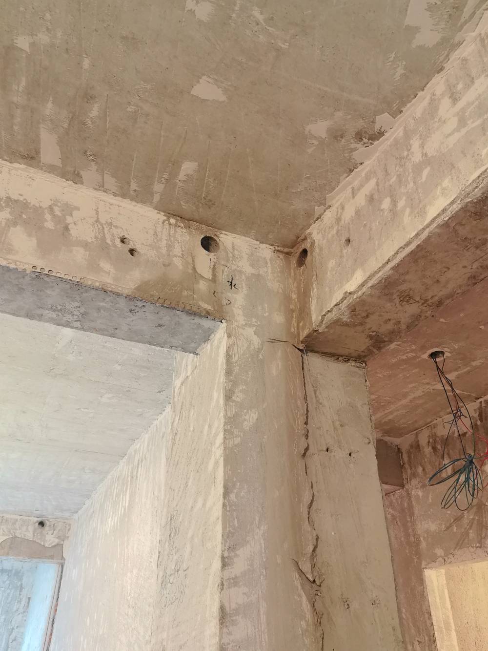 江岸水苑 1*-602 施工照片