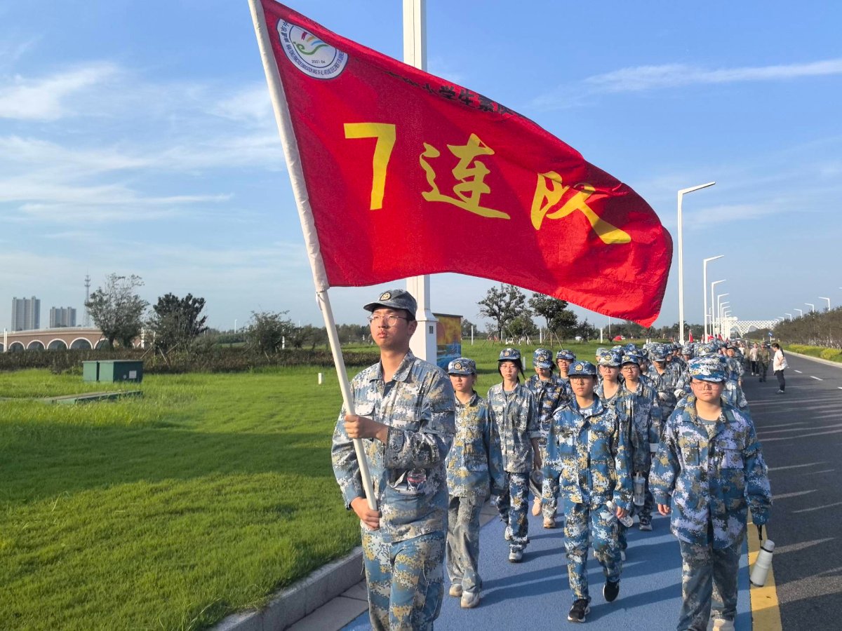军训归来，计划有变，古鲁特烤肉暖心替代